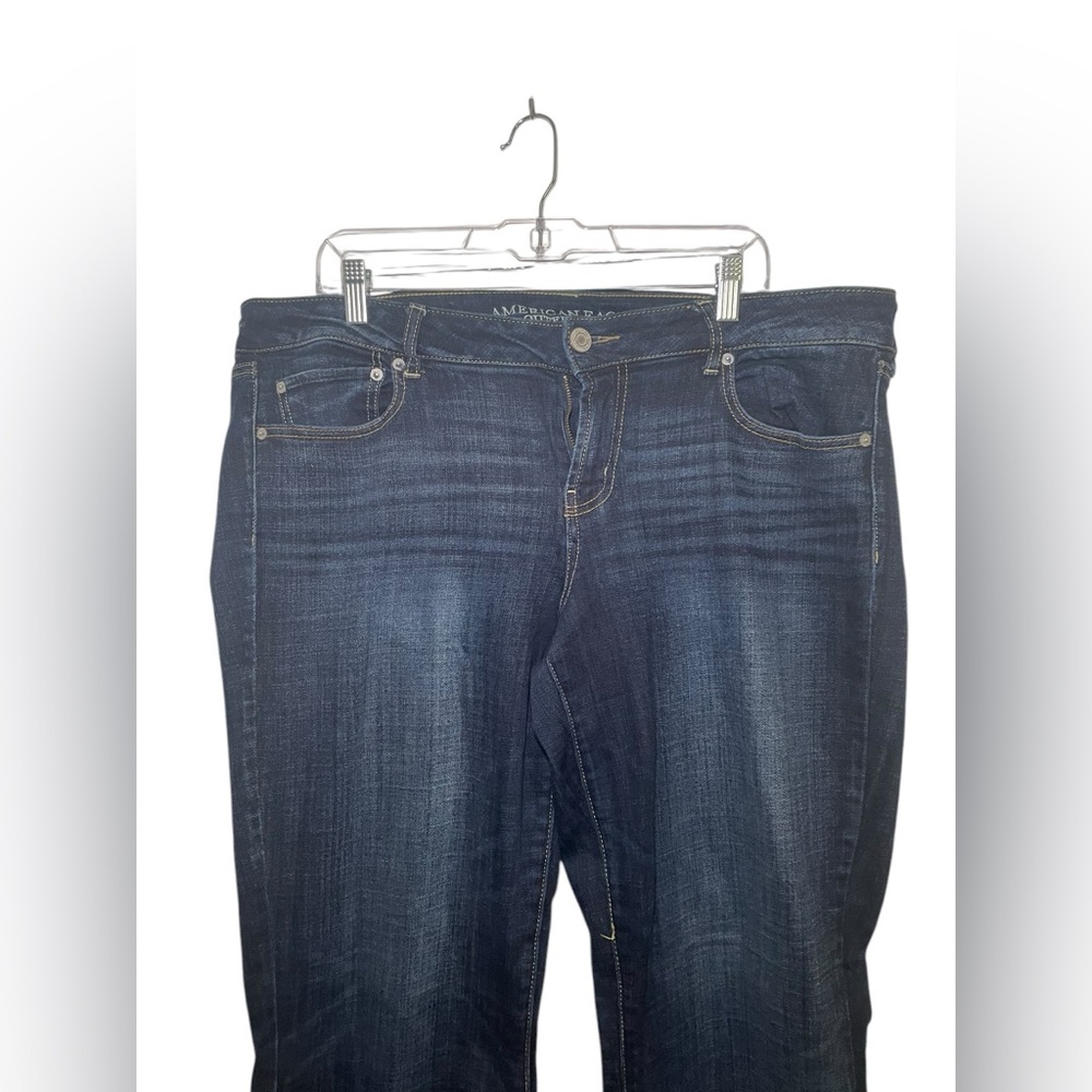 American Eagle Favorite Boyfriend Stretch Dark Jeans Size 16 - Picture 3 of 5
